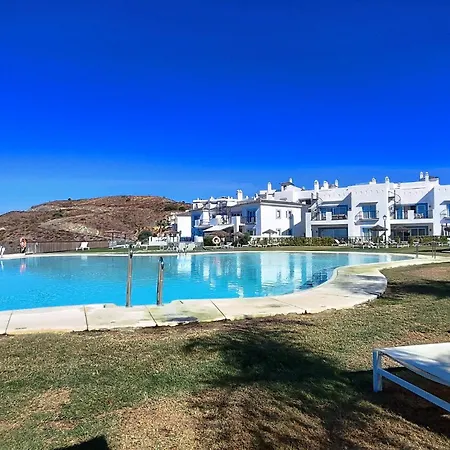 Pueblo Paraiso *